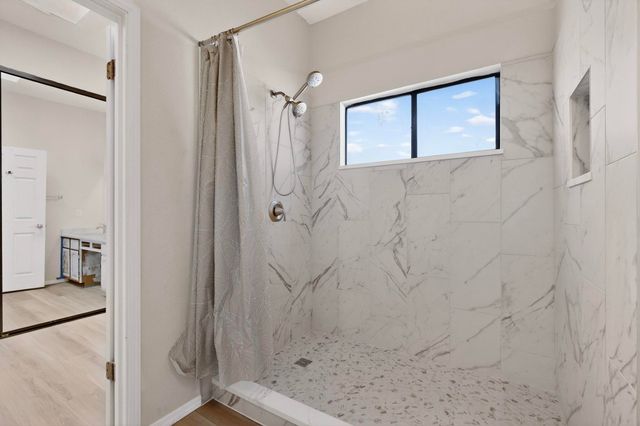6200 Apache Plume Road NE, Rio Rancho, NM 87144