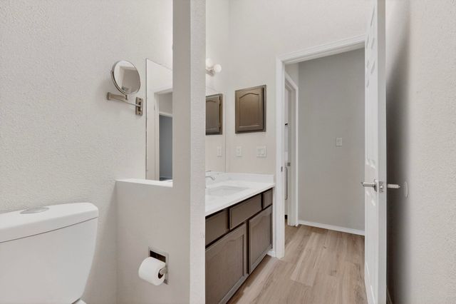 6200 Apache Plume Road NE, Rio Rancho, NM 87144