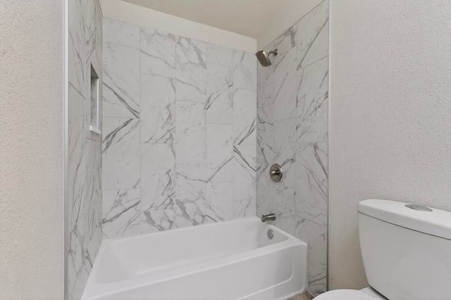 6200 Apache Plume Road NE, Rio Rancho, NM 87144