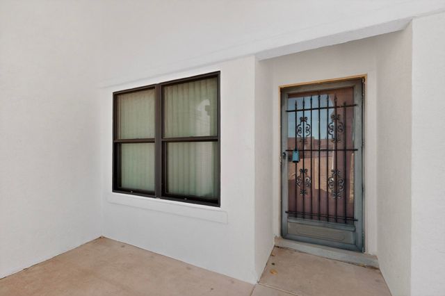 6200 Apache Plume Road NE, Rio Rancho, NM 87144