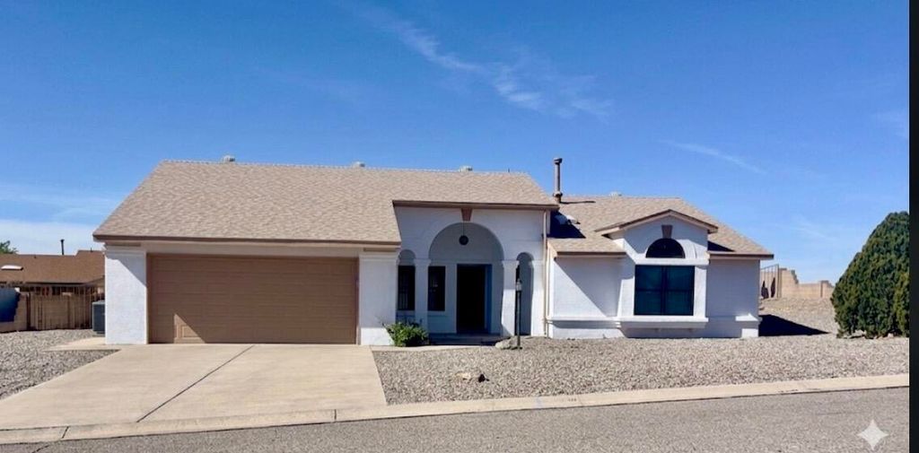 6200 Apache Plume Road NE, Rio Rancho, NM 87144
