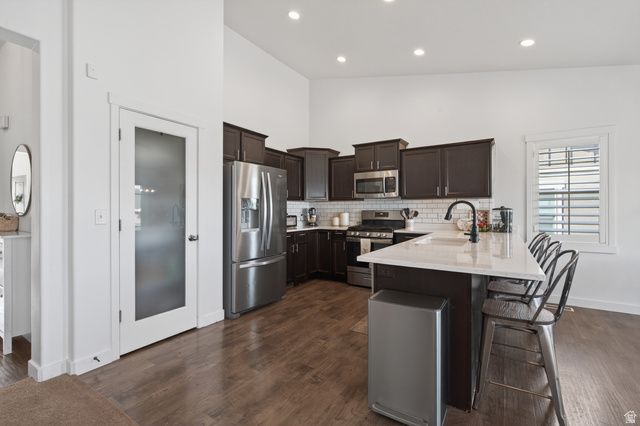 5212 W COURTLY LN, Herriman, UT 84096