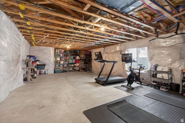 5212 W COURTLY LN, Herriman, UT 84096