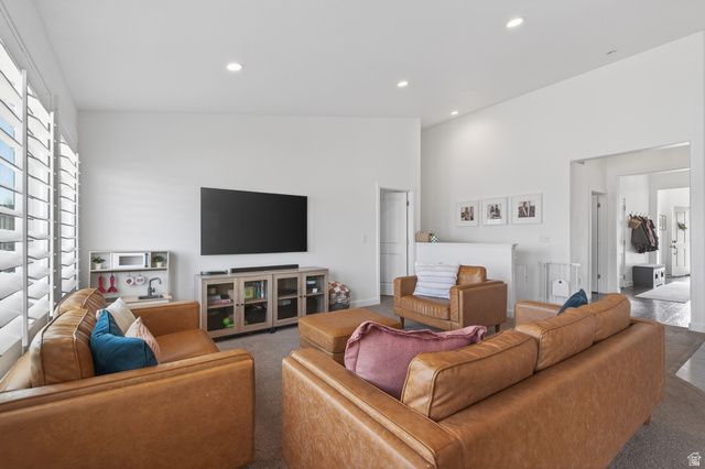 5212 W COURTLY LN, Herriman, UT 84096