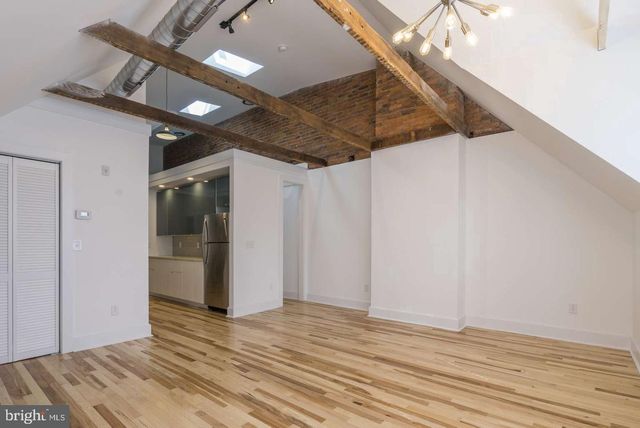 4815 CHESTER AVE, Philadelphia, PA 19143