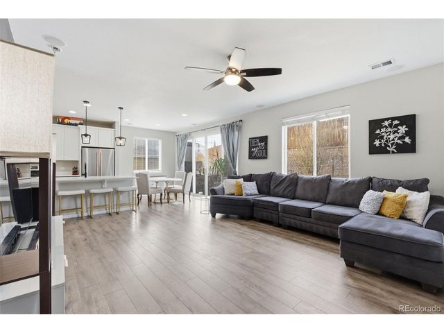 693 Blue Teal Dr, Castle Rock, CO 80104