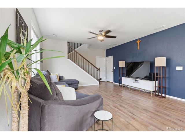 693 Blue Teal Dr, Castle Rock, CO 80104