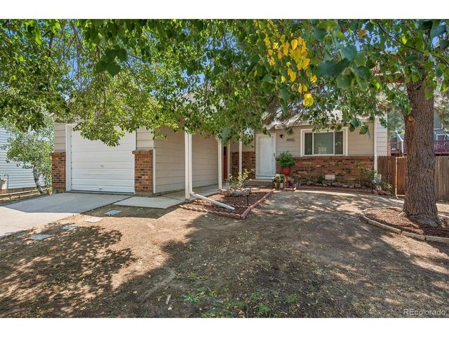 4955 S Quintero Cir, Aurora, CO 80015