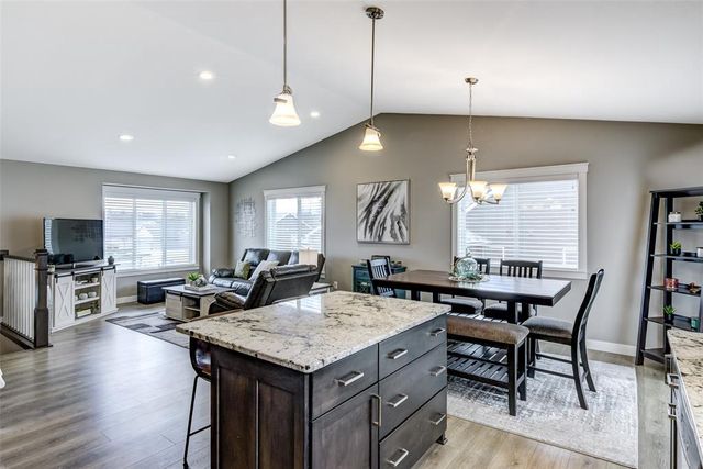 896 Glacier Drive, Altoona, WI 54720
