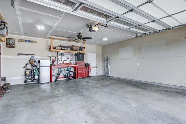896 Glacier Drive, Altoona, WI 54720