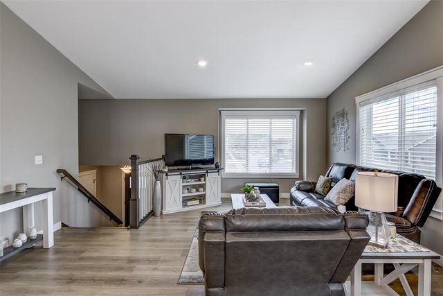 896 Glacier Drive, Altoona, WI 54720