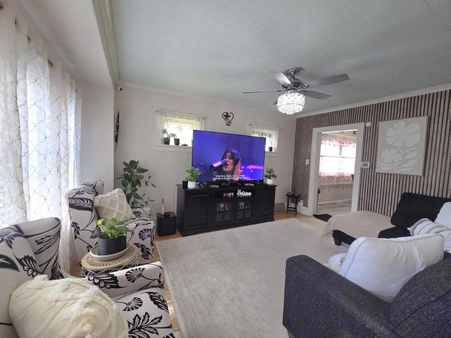 2343 S 34th STREET, Milwaukee, WI 53215