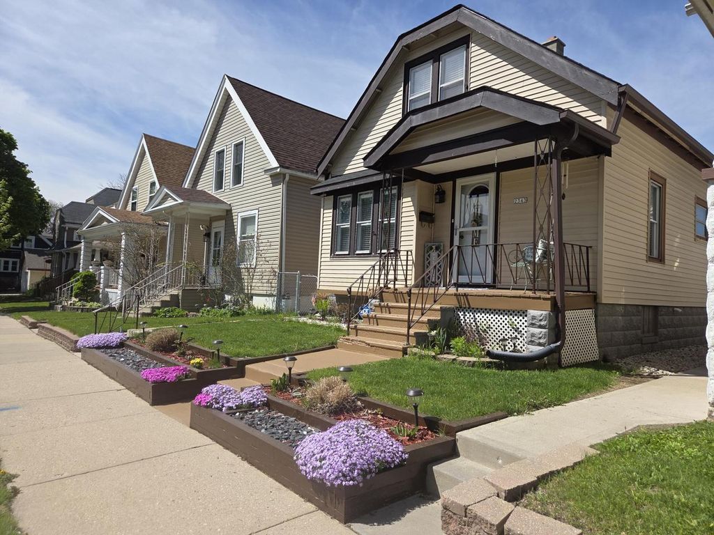 2343 S 34th STREET, Milwaukee, WI 53215