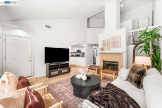 7335 Stonedale Dr, Pleasanton, CA 94588