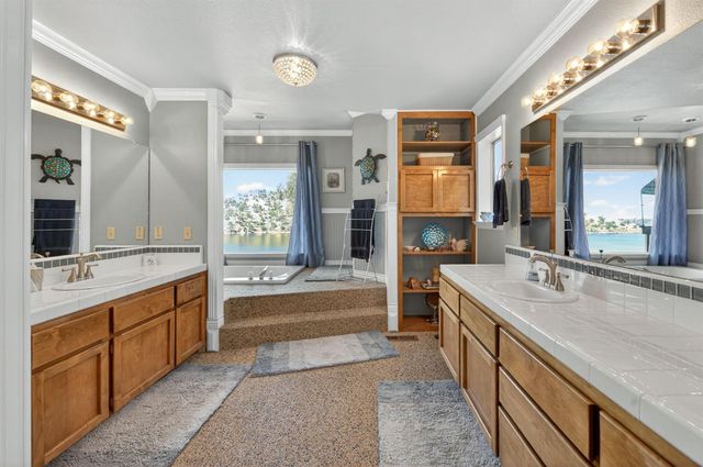 28037 Sky Harbour Road, Friant, CA 93626