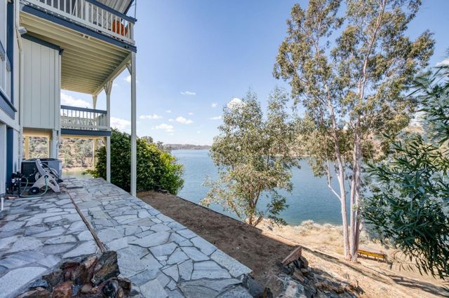 28037 Sky Harbour Road, Friant, CA 93626