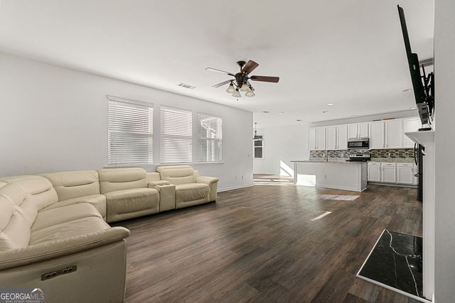 1183 Lanier Springs Drive, Buford, GA 30518
