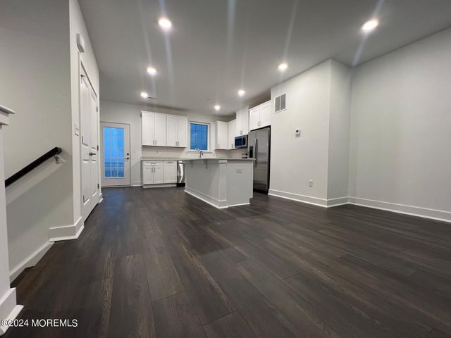 35 Crimson Drive, Manalapan, NJ 07726