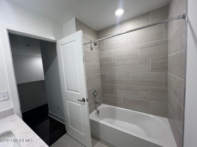 35 Crimson Drive, Manalapan, NJ 07726