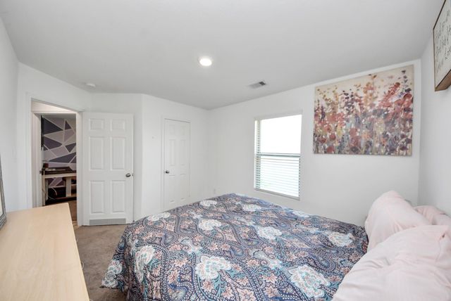 8611 River Crest Drive, Baytown, TX 77521
