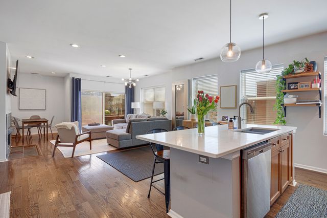 1601 N Paulina Street 4B, Chicago, IL 60622