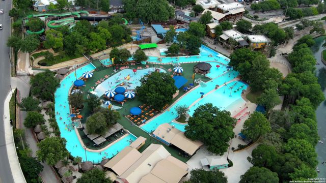 465 S GUENTHER AVE, New Braunfels, TX 78130