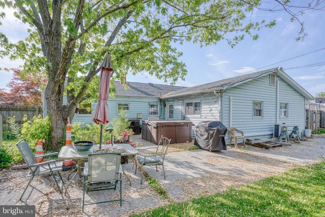 121 FLINTLOCK RD, Newark, DE 19713