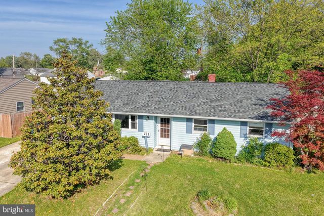121 FLINTLOCK RD, Newark, DE 19713