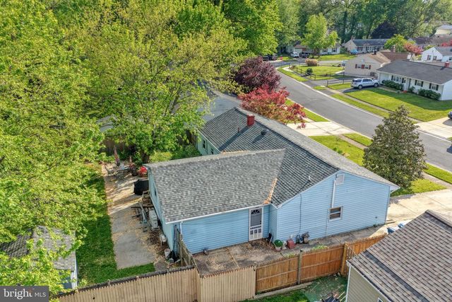 121 FLINTLOCK RD, Newark, DE 19713