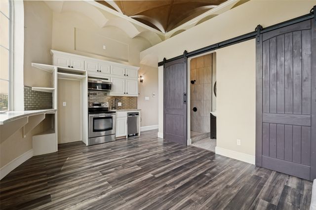 3236 Koscher Drive, Grand Prairie, TX 75104