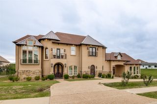 3236 Koscher Drive, Grand Prairie, TX 75104