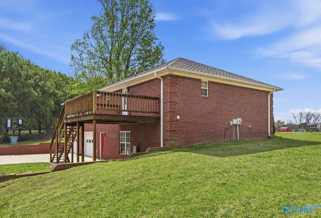 411 Garden Gate Circle, Crossville, AL 35962