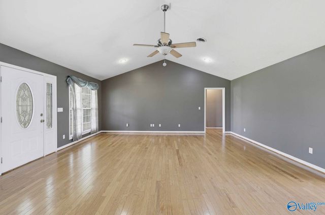 411 Garden Gate Circle, Crossville, AL 35962