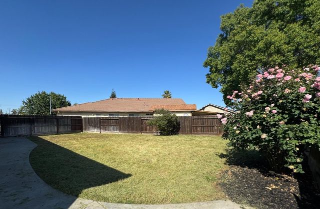 2344 Siena Court, Merced, CA 95341