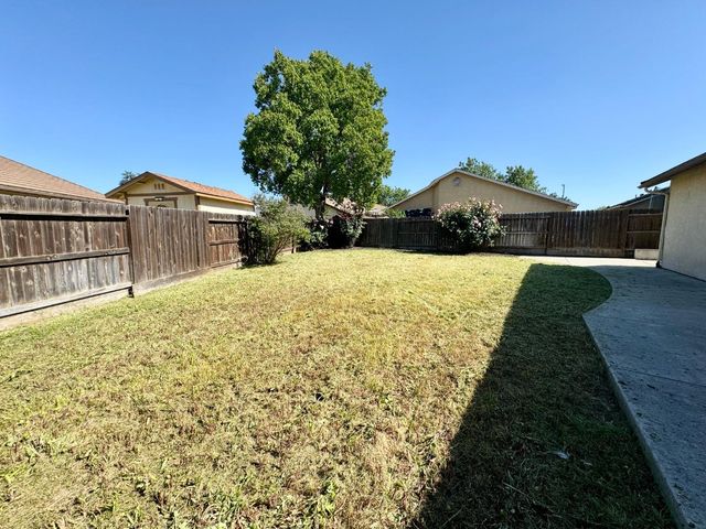 2344 Siena Court, Merced, CA 95341