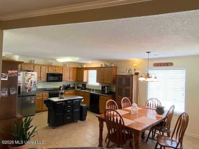 1268 S Lake Drive, Hernando, MS 38632