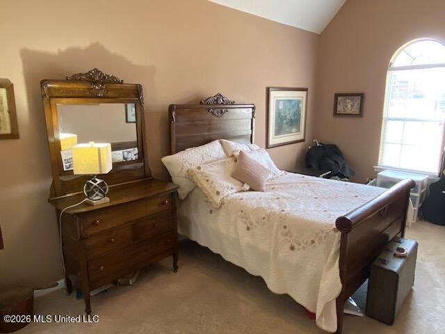 1268 S Lake Drive, Hernando, MS 38632