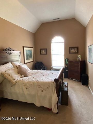 1268 S Lake Drive, Hernando, MS 38632