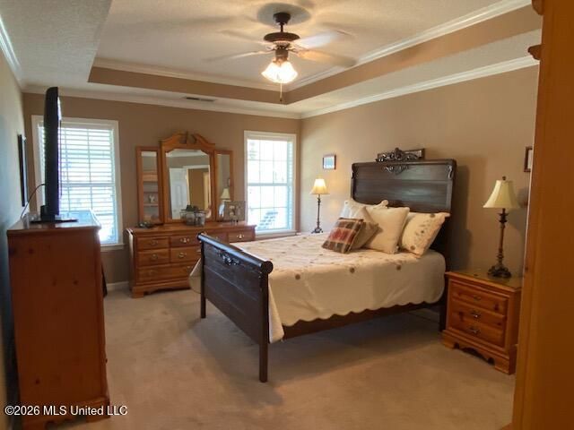 1268 S Lake Drive, Hernando, MS 38632