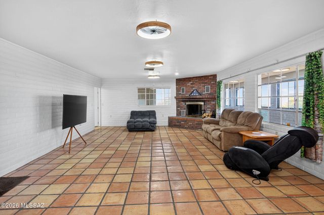 6845 W Pinto Road, Sahuarita, AZ 85629