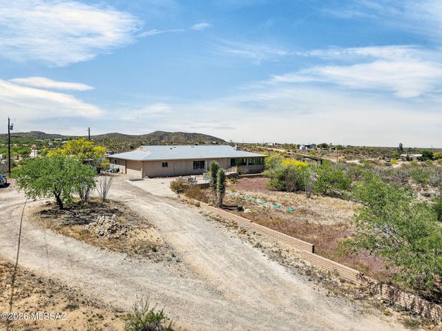 6845 W Pinto Road, Sahuarita, AZ 85629