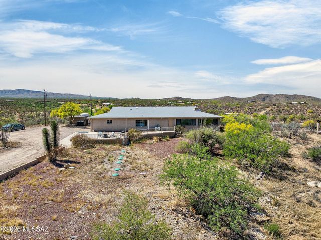 6845 W Pinto Road, Sahuarita, AZ 85629