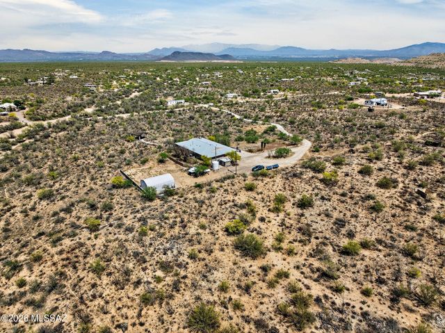 6845 W Pinto Road, Sahuarita, AZ 85629