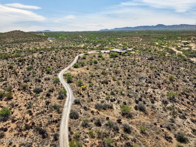 6845 W Pinto Road, Sahuarita, AZ 85629