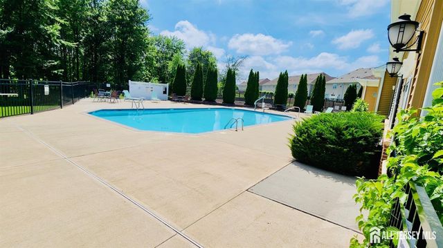 542 E Celebration E Way, South Plainfield, NJ 07080