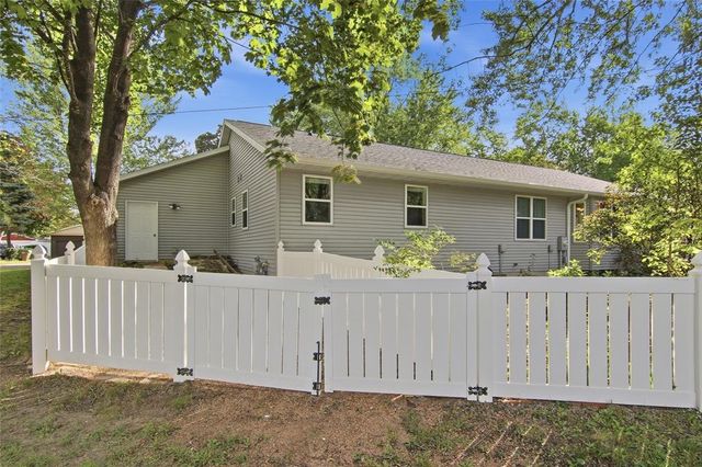 328 Marshall Street, Chippewa Falls, WI 54729