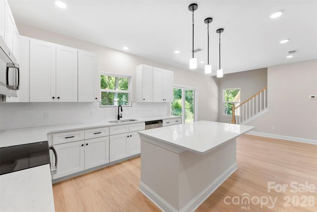2100 Congress Court, Kannapolis, NC 28083