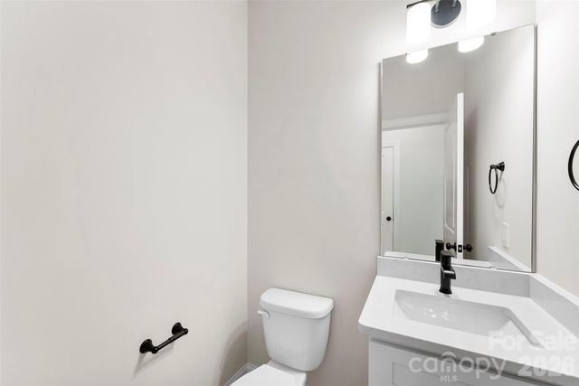 2100 Congress Court, Kannapolis, NC 28083