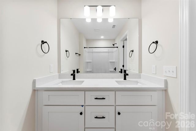 2100 Congress Court, Kannapolis, NC 28083
