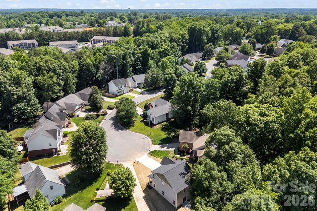 2100 Congress Court, Kannapolis, NC 28083